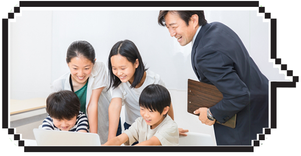 子どもに寄り添って教える講師